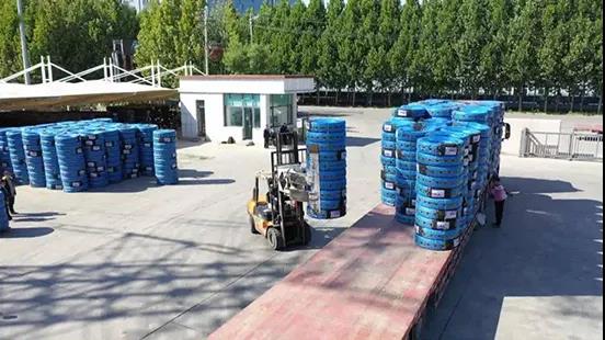 陆续装车 陆续装车