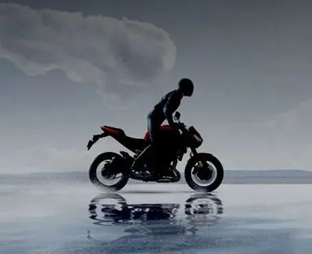 　2021年倍耐力完成了其在意大利、英国和巴西的制造足迹的重组，工厂生产饱和度恢复到 90%